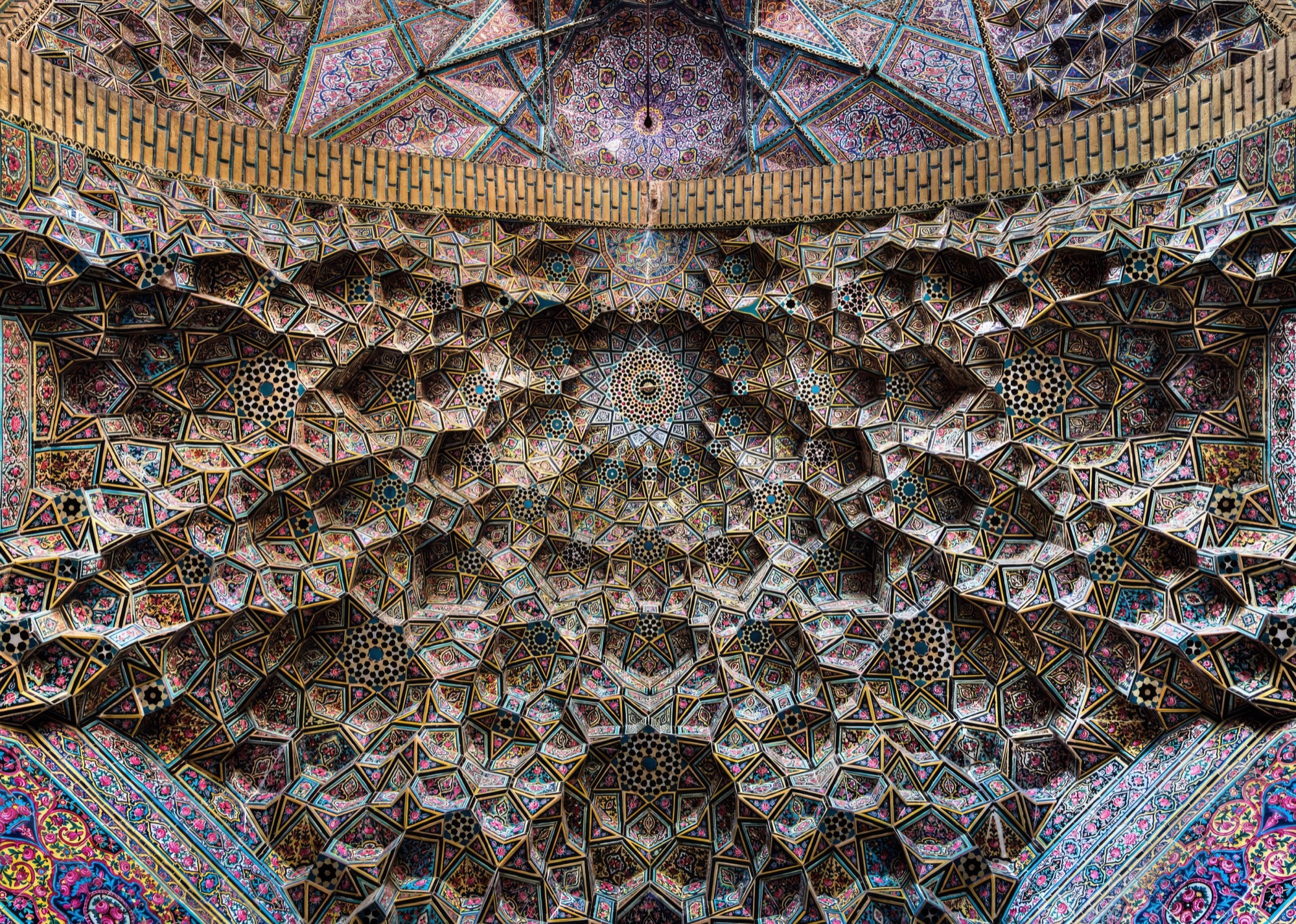 Mosquée Nasir-ol-Molk, muqarnas du portail d’entrée (probable)