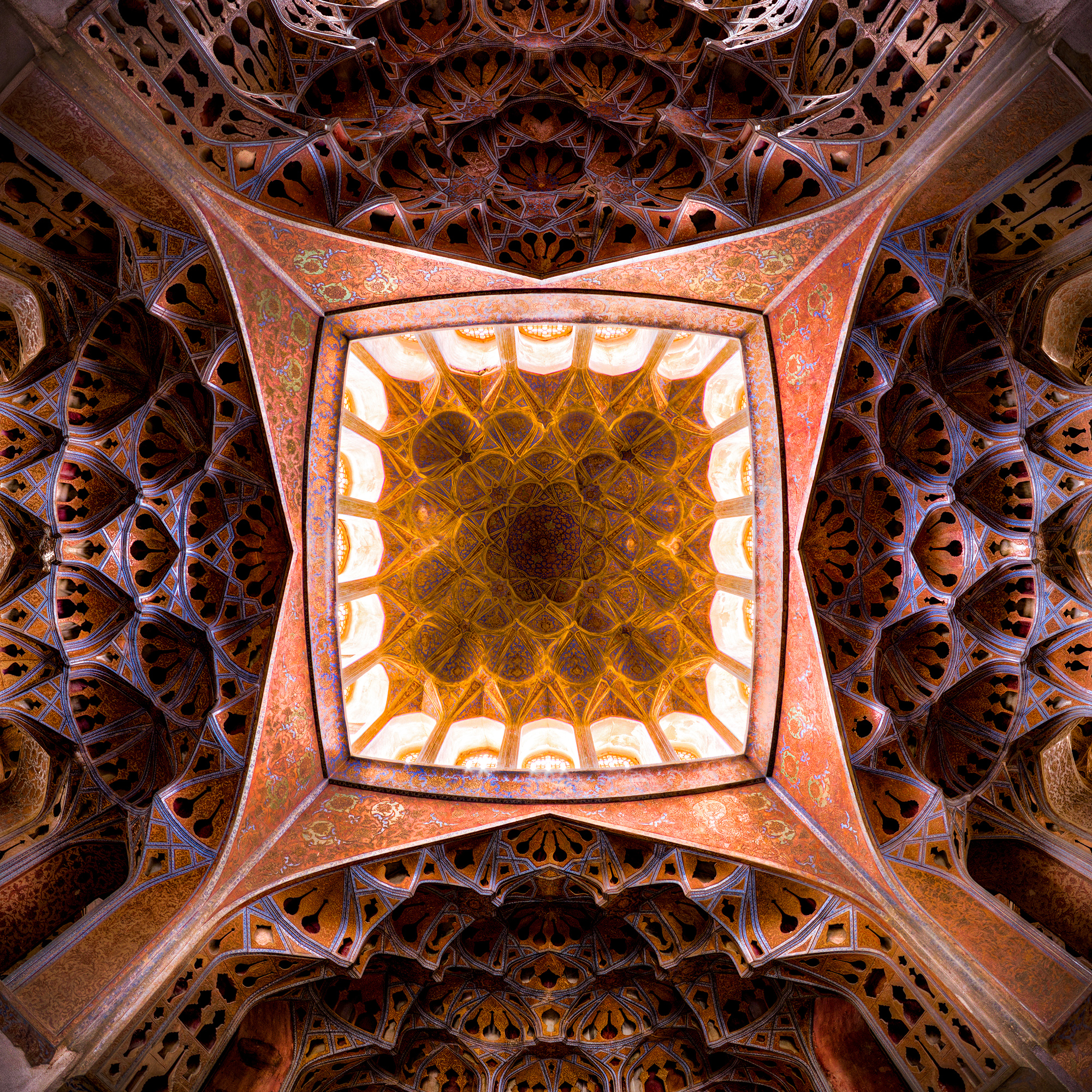 Ali Qapu Palace, music-room ceiling