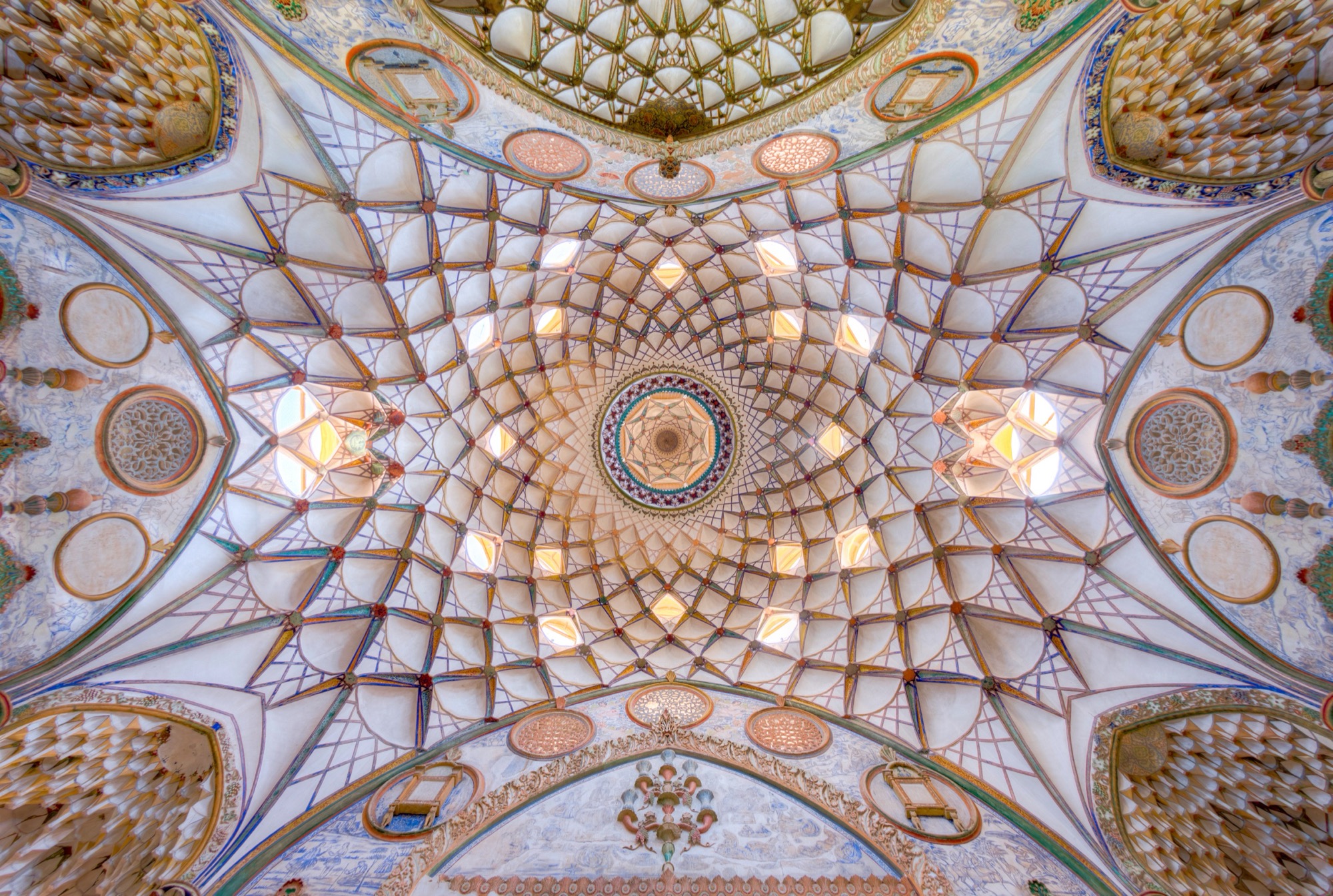 White stucco star vault — probably Borujerdi House (cf. Moqarnas Atlas 01)