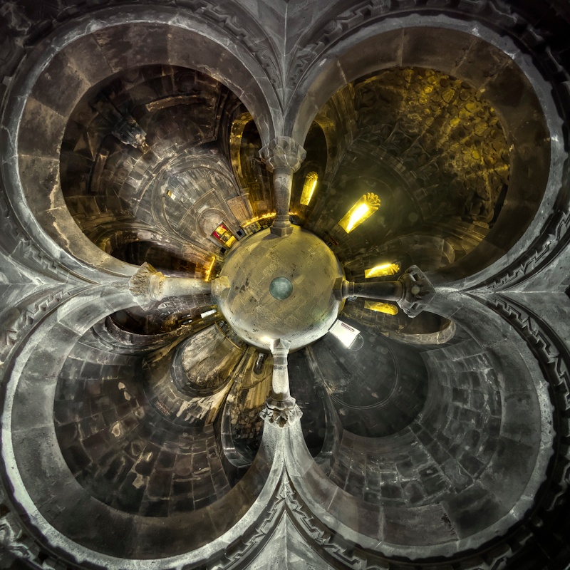 Geghard, près d’Erevan, Arménie