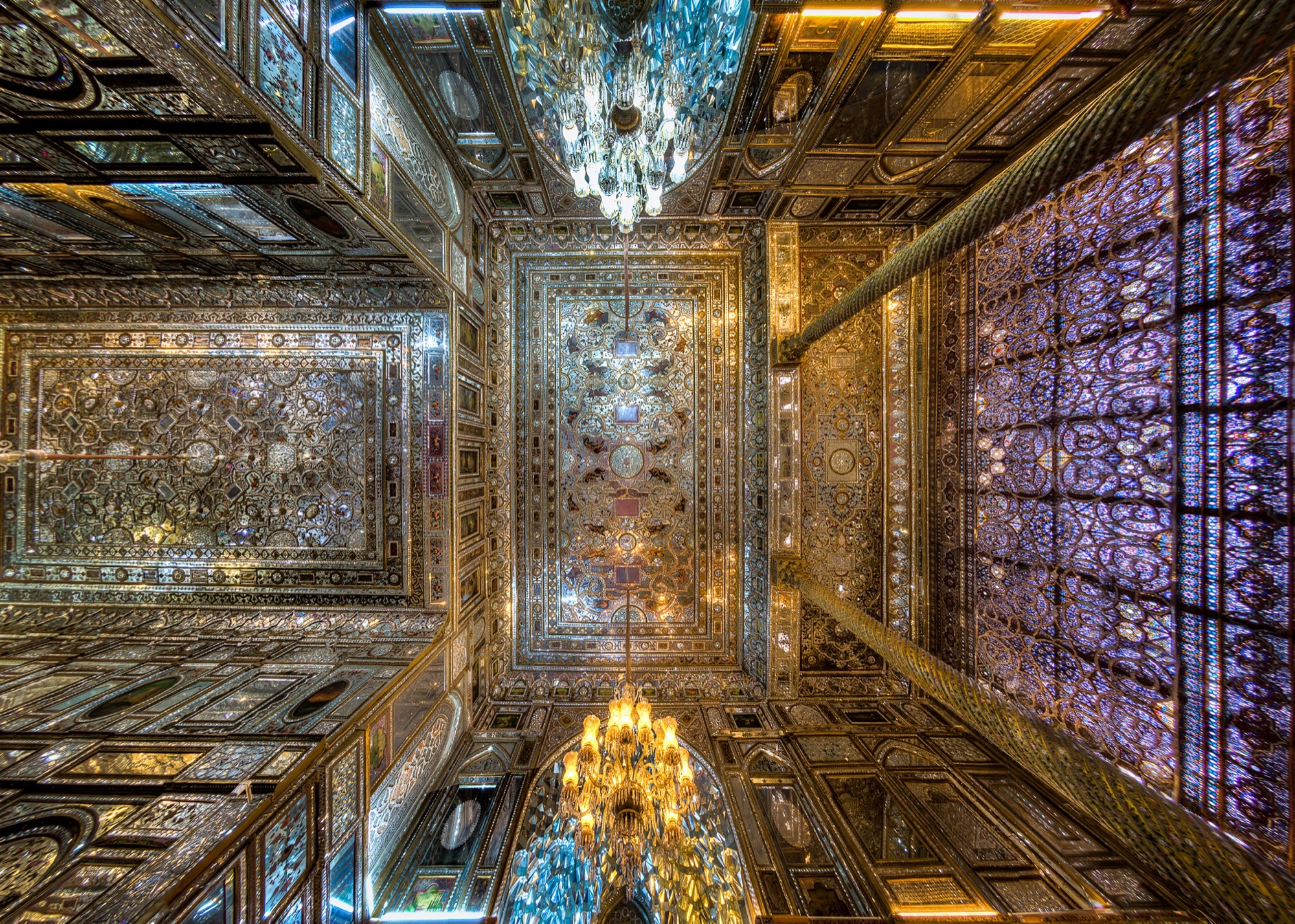 Golestan Palace, mirror hall (hall to confirm) — looking up